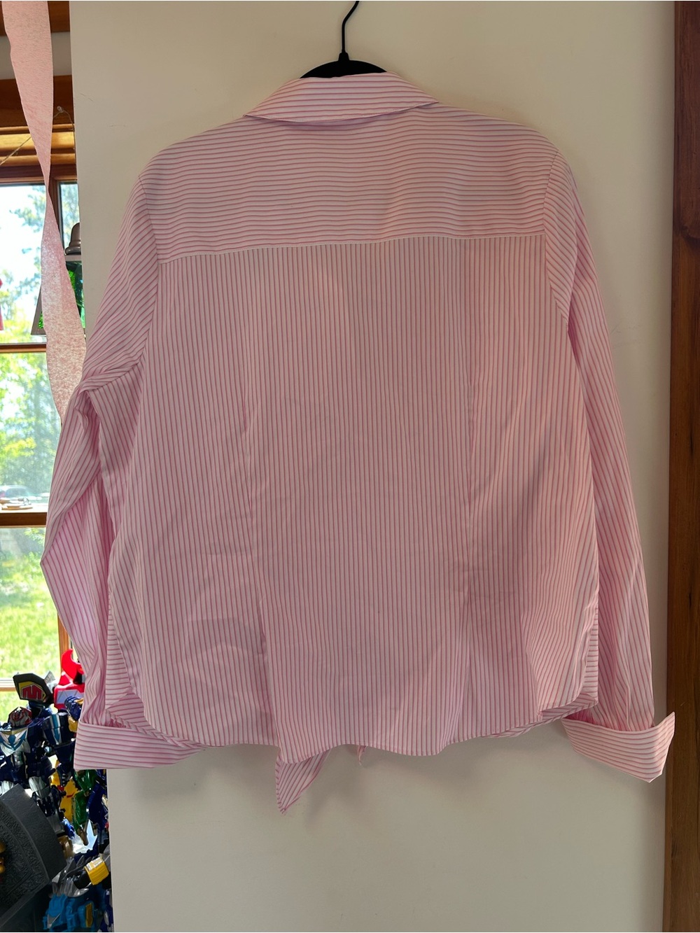 Lilly Pulitzer The Lilly Tie Shirt Conch Shell Pink Size XLarge NWT - Picture 7 of 10